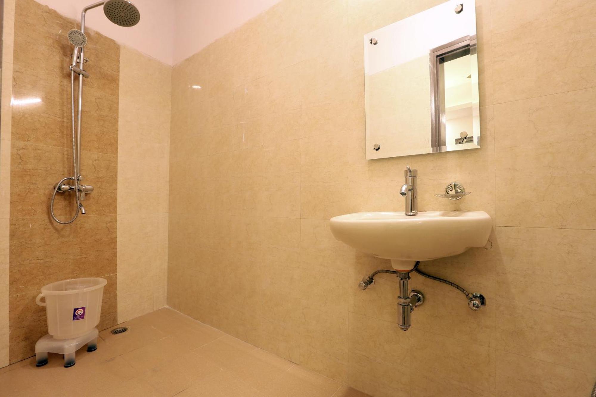 Plazzo Prime Plaza At Delhi Airport Bed & Breakfast New Delhi Eksteriør bilde