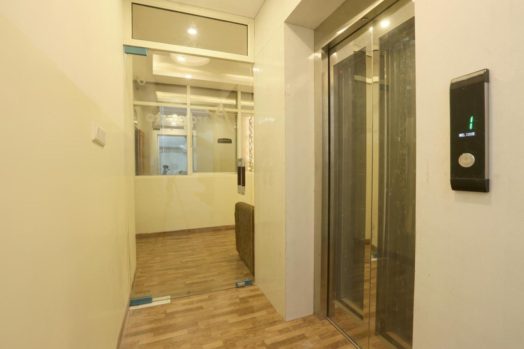 Plazzo Prime Plaza At Delhi Airport Bed & Breakfast New Delhi Eksteriør bilde