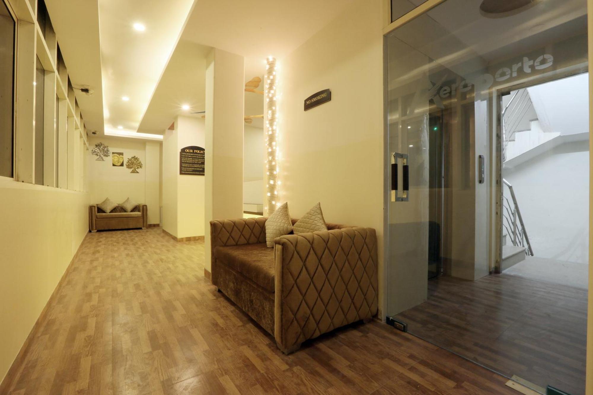 Plazzo Prime Plaza At Delhi Airport Bed & Breakfast New Delhi Eksteriør bilde