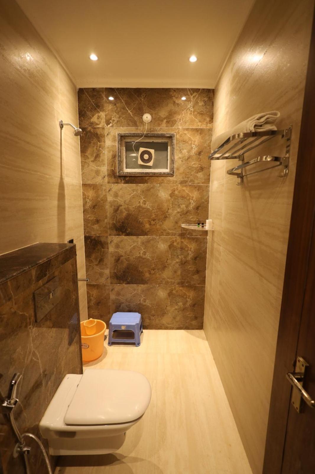 Plazzo Prime Plaza At Delhi Airport Bed & Breakfast New Delhi Eksteriør bilde